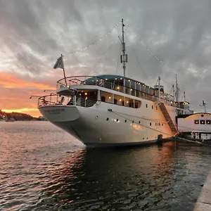 Πλωτό κατάλυμα Maelardrottningen Yacht